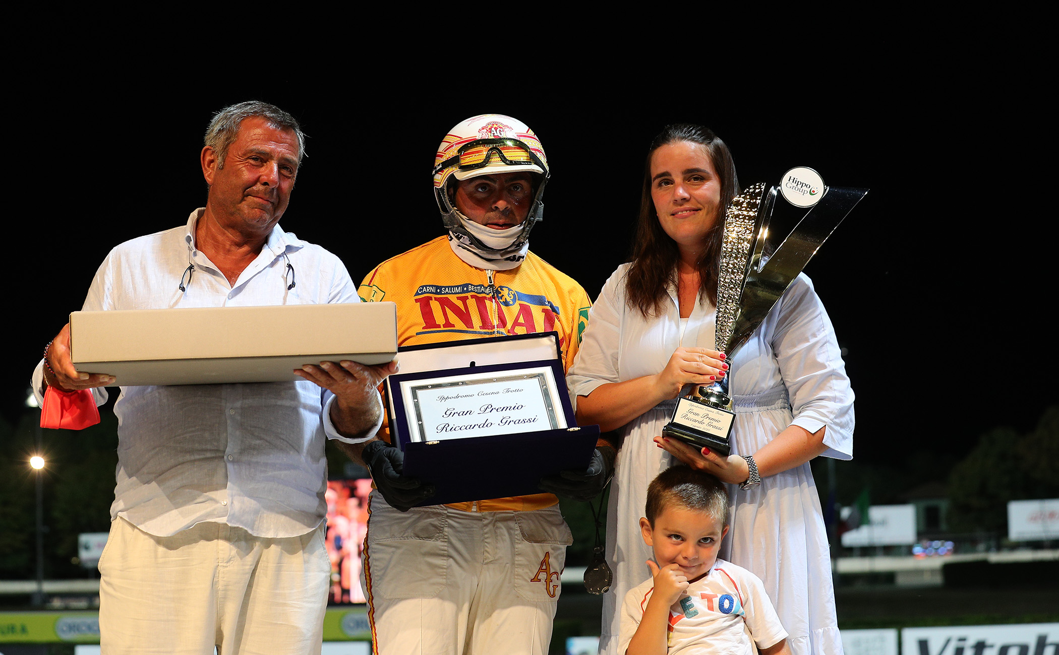 famiglia Gocciadoro premiazione Grassi 2020.JPG